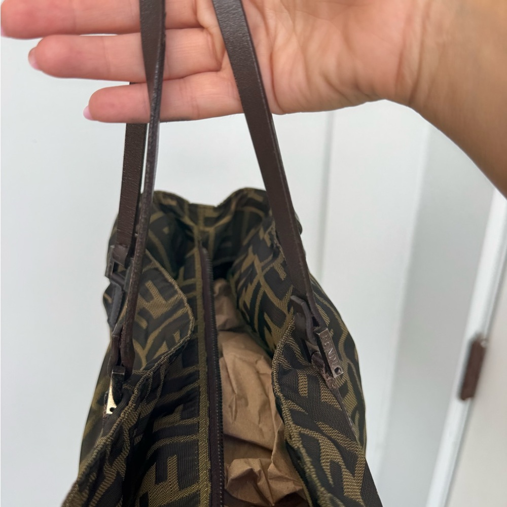 Fendi Vintage Zucca Monogram Canvas Tote with COA, authentic - Picture 11 of 17